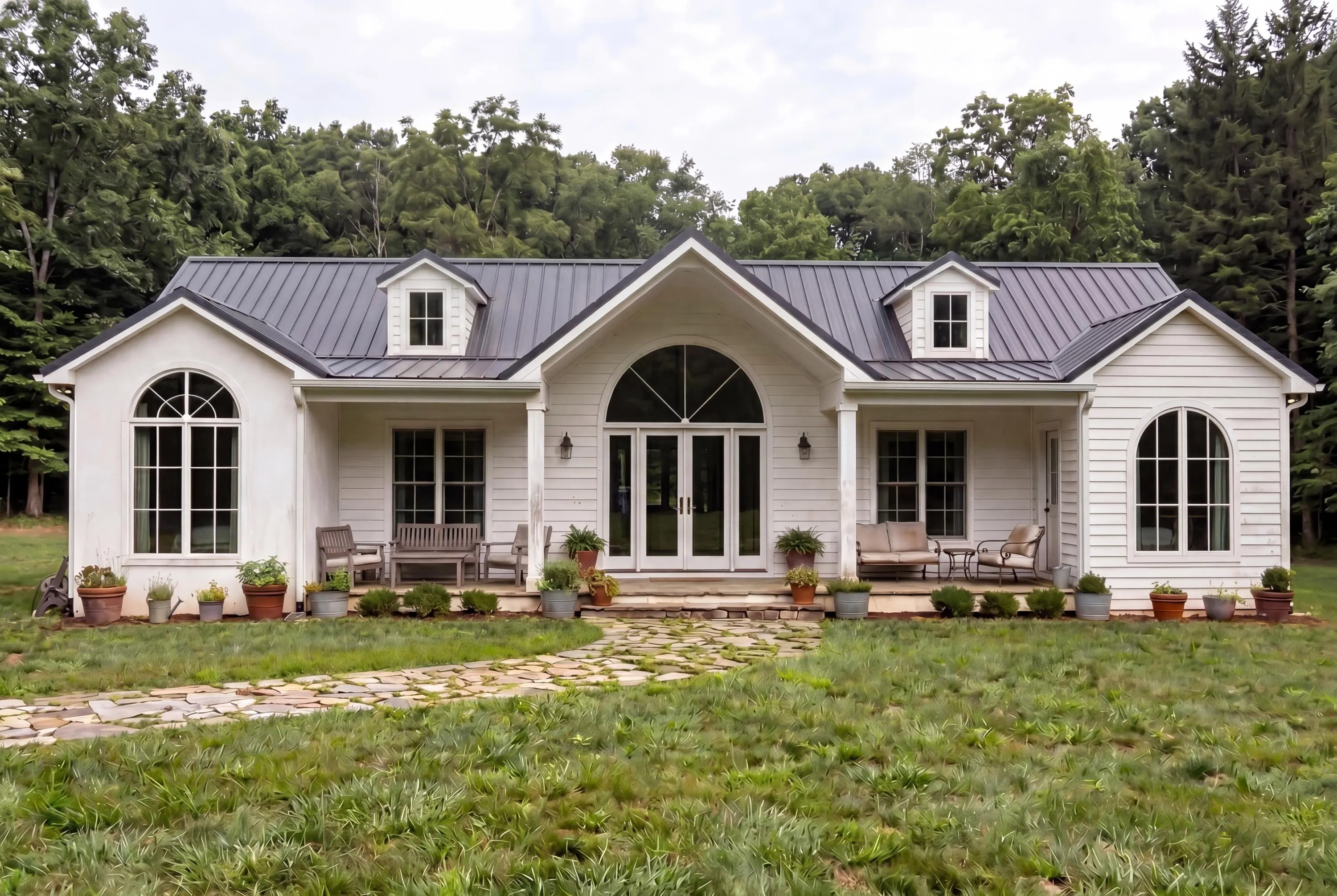 Modern Farmhouse House Plan – 3 Bed 3 Bath – 2350 Sq Ft – Single Story